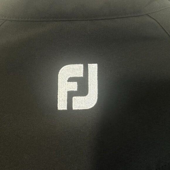 FootJoy Golf Shirt Short Sleeve Men's M Black Windbreaker Lightweight - Picture 5 of 8